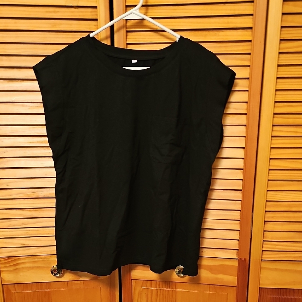 Classic Black Sleeveless Women's Tank Top